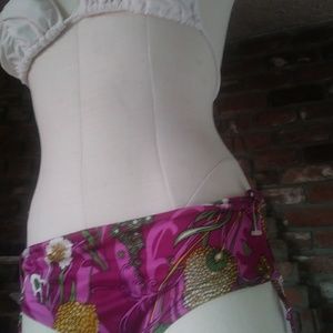 Vtg Floral Bikini Bottoms "Bestform"